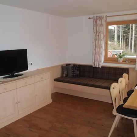 Alpenjaeger Apartman *