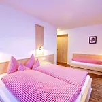 Appartement Alpenjaeger *